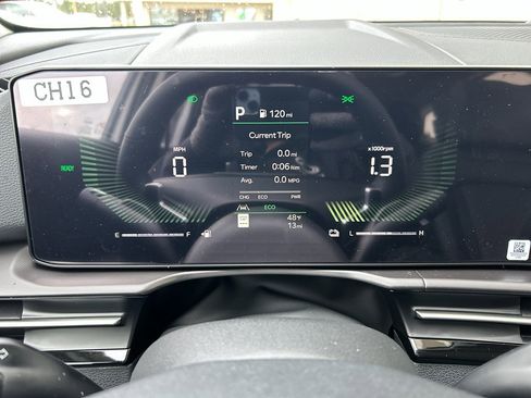 New 2026 Kia Sportage AWD Hybrid image 26