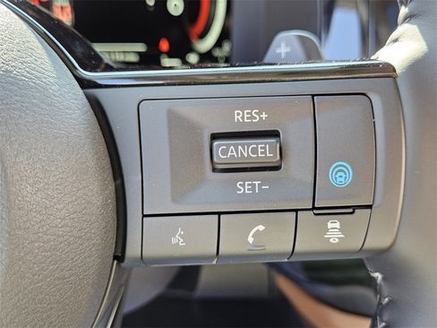 New 2025 Nissan Pathfinder Platinum image 22