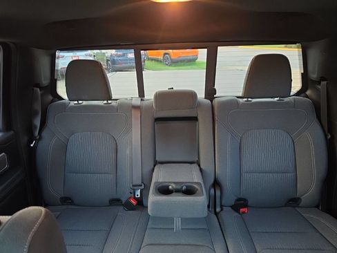 Used 2021 RAM 1500 Big Horn AWD/4WD image 25