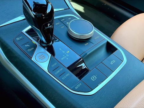 Certified 2023 BMW 430i Convertible w/ Premium Package image 32