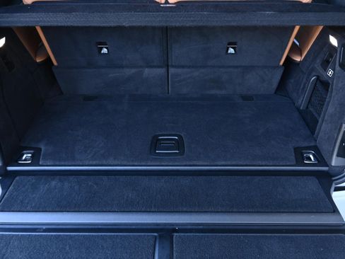 Certified 2025 BMW X7 xDrive40i w/ Executive Package image 27