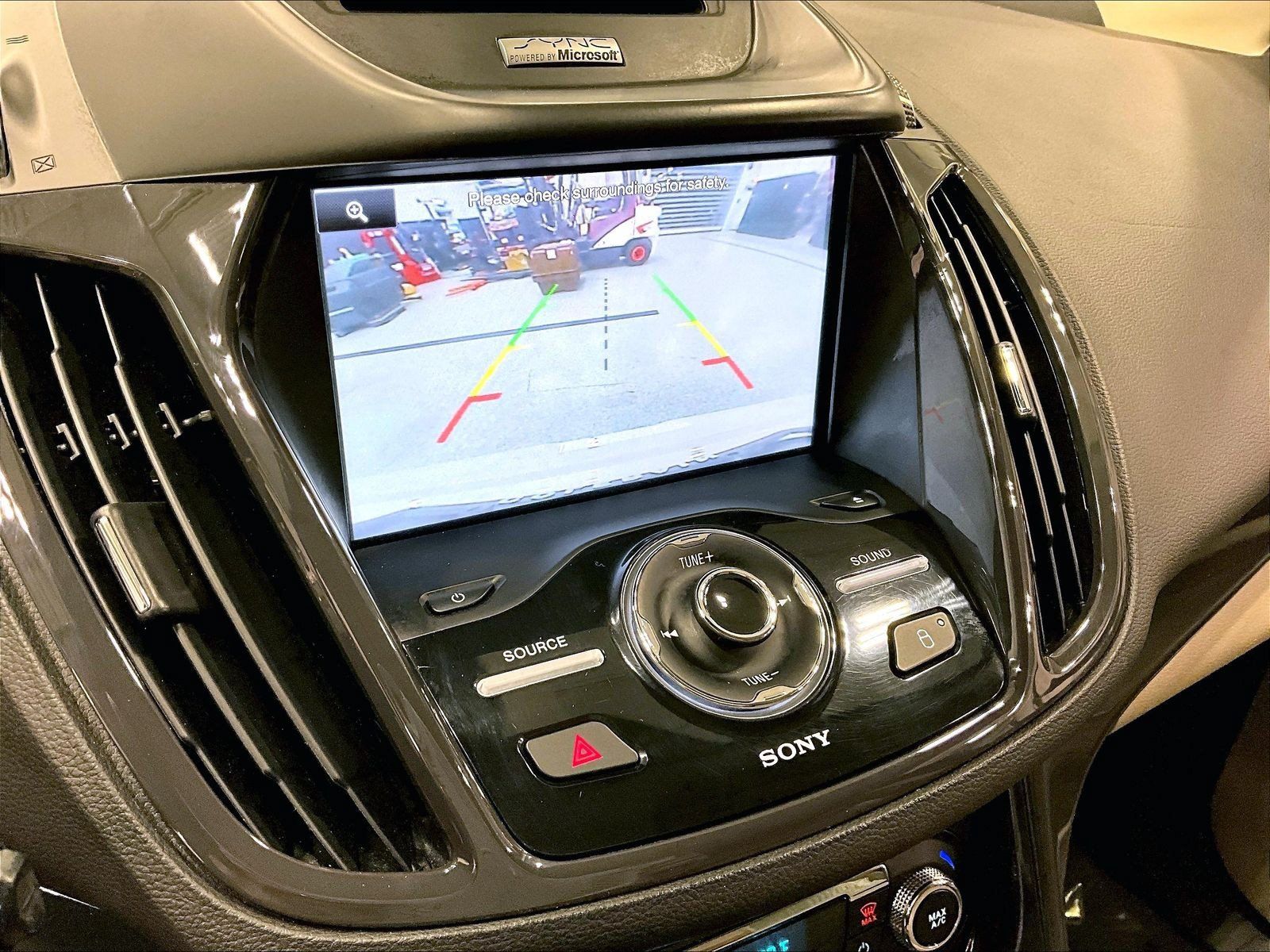 Used 2014 Ford Escape Titanium AWD/4WD image 40