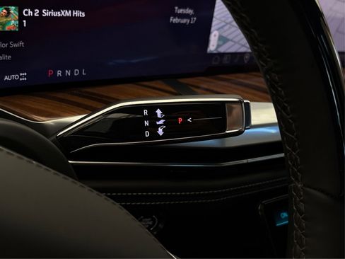 New 2026 Cadillac Escalade ESV Platinum Luxury image 31