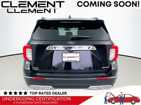 Used 2022 Ford Explorer XLT w/ Equipment Group 202A image 8