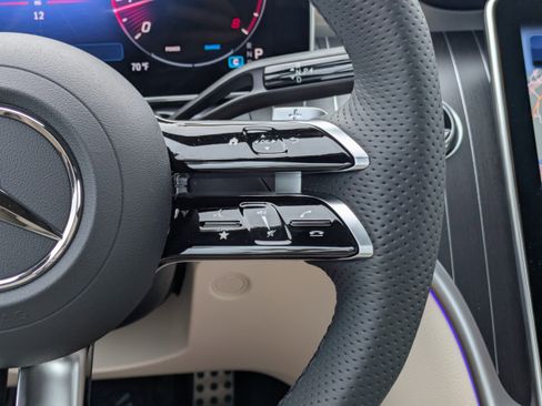 New 2026 Mercedes-Benz CLE 450 4MATIC Cabriolet image 17