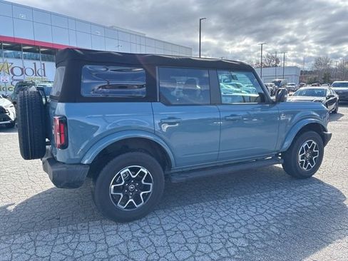 Used 2023 Ford Bronco Outer Banks image 9