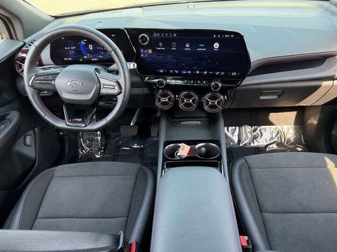 Used 2025 Chevrolet Blazer EV RS image 16