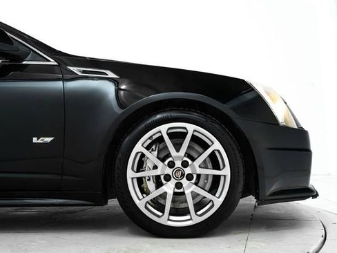 Used 2012 Cadillac CTS V w/ Wood Trim Package image 12