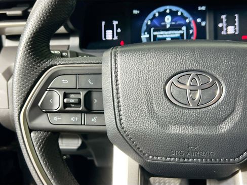 Used 2024 Toyota Tacoma SR5 w/ SR5 Upgrade Package image 18