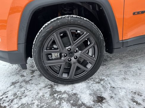 New 2026 Jeep Compass Latitude image 8