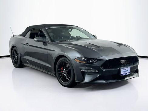 Used 2019 Ford Mustang GT Premium image 3