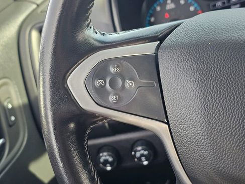 Used 2022 Chevrolet Colorado LT AWD/4WD image 25