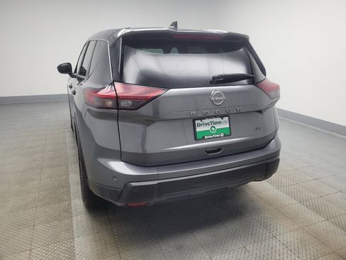 Used 2024 Nissan Rogue S AWD/4WD image 6