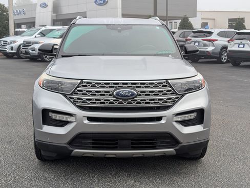 Used 2020 Ford Explorer Limited image 3
