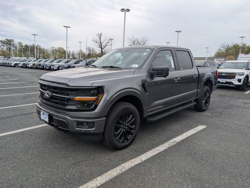 New 2026 Ford F150 XLT w/ Equipment Group 302A MID image 4