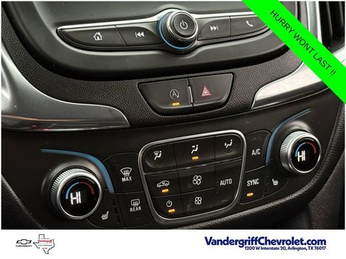 Used 2022 Chevrolet Equinox LT FWD image 18