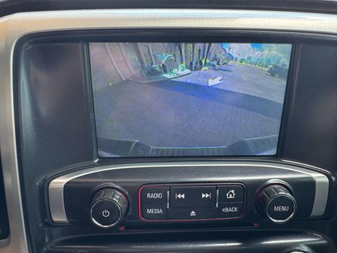 Used 2015 GMC Sierra 1500 SLT w/ SLT Crew Cab Value Package image 29