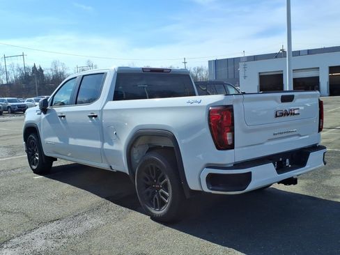 New 2026 GMC Sierra 1500 Pro w/ Graphite Edition image 4