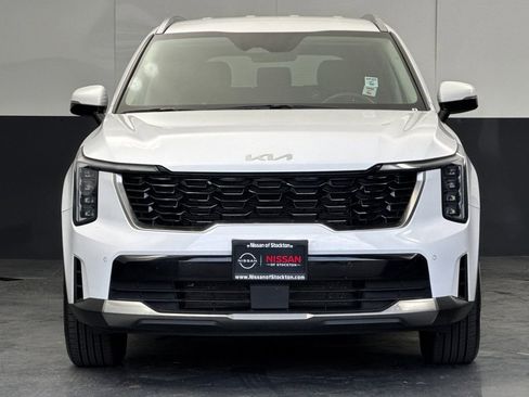 Used 2024 Kia Sorento S AWD/4WD image 8