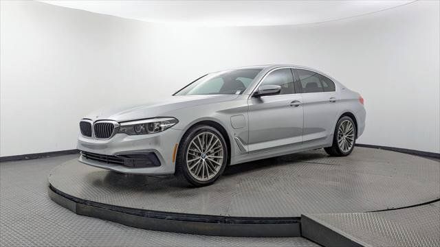 Used 2019 BMW 530e w/ Convenience Package RWD image 2