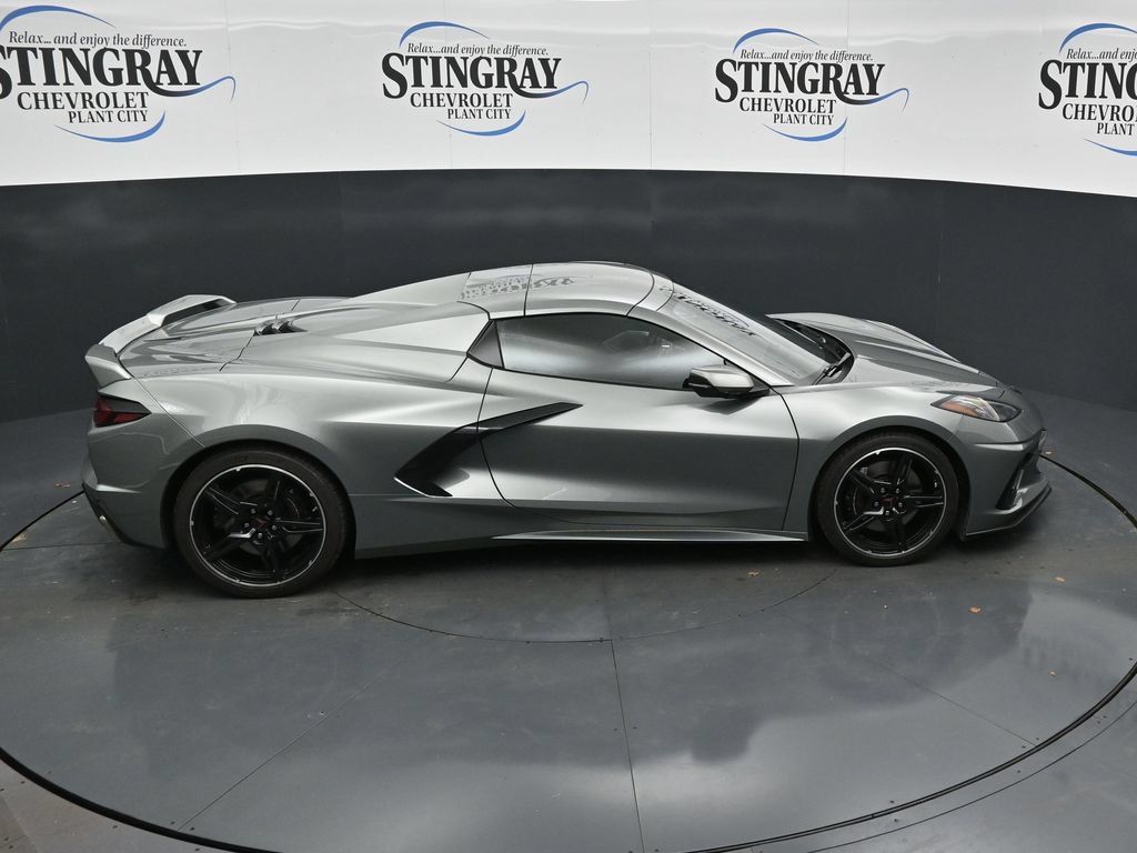 Used 2022 Chevrolet Corvette Stingray Premium Conv w/ Z51 Performance Package RWD image 25