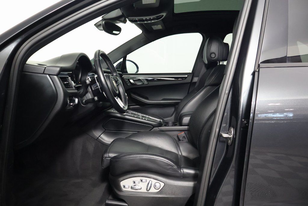 Used 2017 Porsche Macan S AWD/4WD image 10