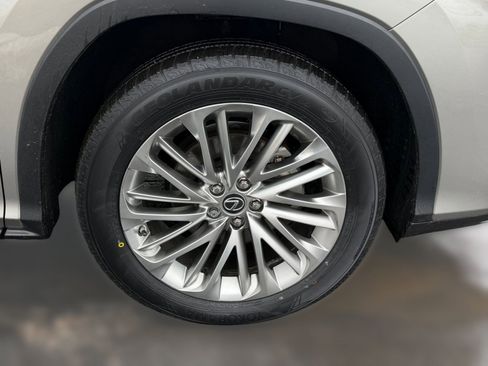 Certified 2021 Lexus RX 450h AWD w/ Luxury Package image 11