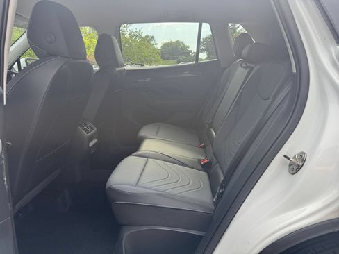 Used 2026 Volkswagen Tiguan SE AWD/4WD image 23