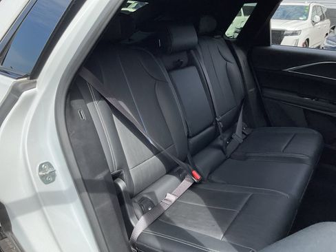 Used 2024 Cadillac Lyriq Luxury RWD image 20