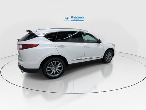 Used 2020 Acura RDX AWD w/ Technology Package image 2