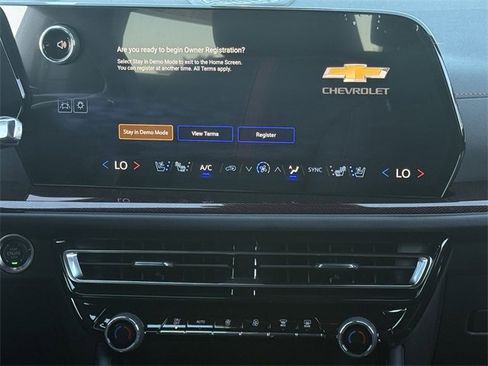 New 2026 Chevrolet Traverse RS image 16