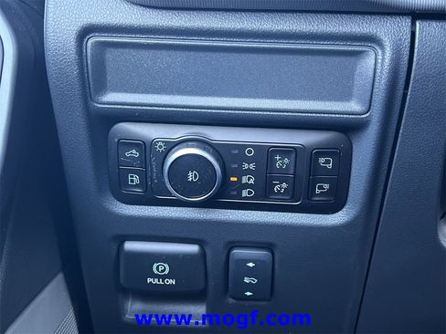 Certified 2025 Ford F150 Lariat w/ Equipment Group 501A Mid image 21