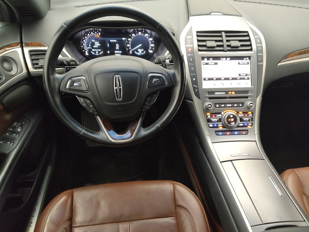 Used 2018 Lincoln MKZ Reserve FWD image 22