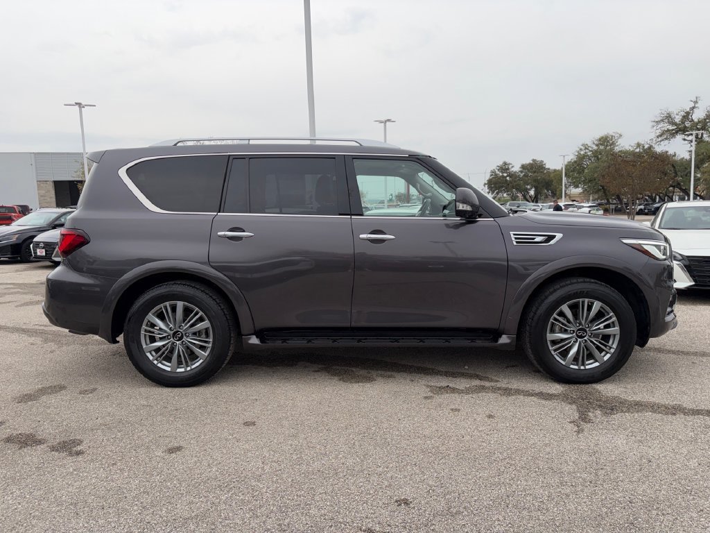 Used 2024 INFINITI QX80 Luxe AWD/4WD image 4