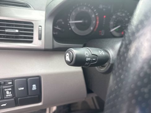 Used 2016 Honda Odyssey EX-L image 15