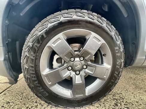 Used 2024 Honda Ridgeline TrailSport image 12