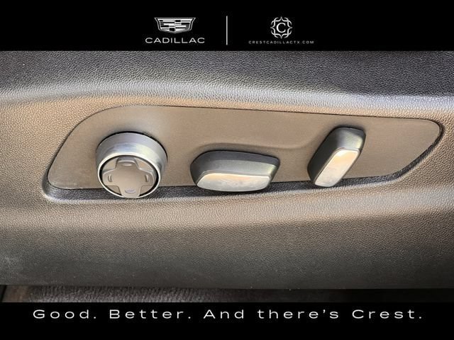 Certified 2025 Cadillac XT4 Premium Luxury FWD image 27