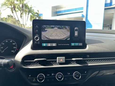 Used 2023 Honda HR-V EX-L image 24