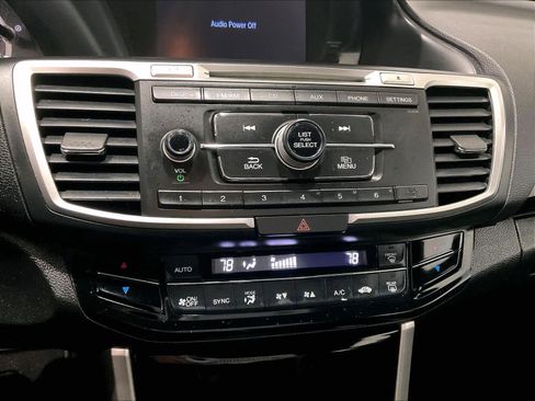 Used 2016 Honda Accord LX image 25
