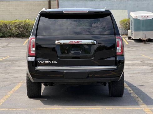 Used 2016 GMC Yukon XL Denali w/ Enhanced Security Package AWD/4WD image 4