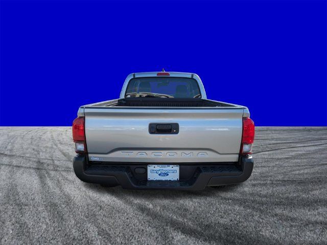 Used 2023 Toyota Tacoma SR RWD image 5