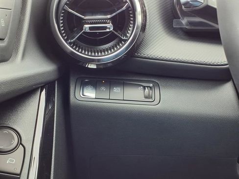 New 2026 Chevrolet Equinox LT w/ Convenience Package II image 18