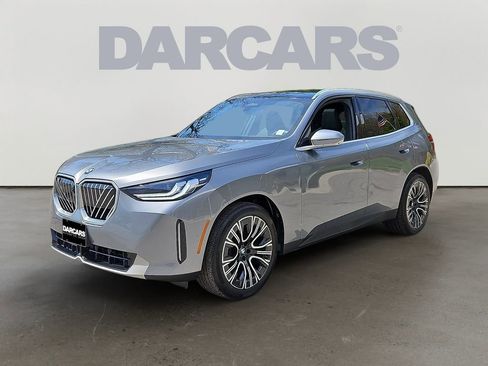 Certified 2026 BMW X3 xDrive30i w/ Premium Package AWD/4WD image 3
