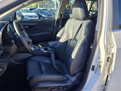 Used 2023 Subaru Outback Limited image 12