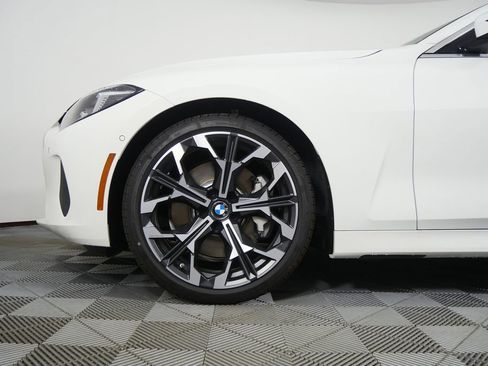 New 2026 BMW 430i Coupe w/ Premium Package image 7