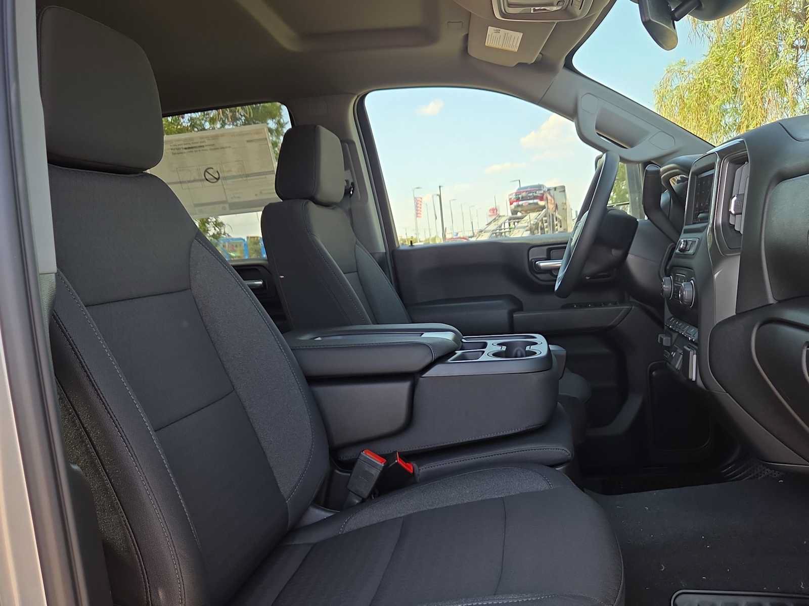 New 2026 Chevrolet Silverado 2500 Custom w/ Custom Value Package AWD/4WD image 18
