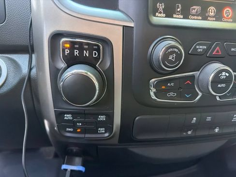 Used 2015 RAM 1500 Big Horn AWD/4WD image 18