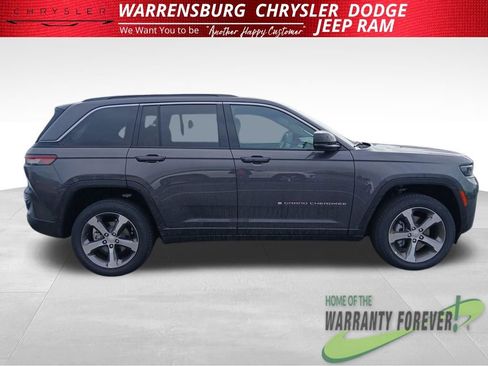 New 2026 Jeep Grand Cherokee Limited image 2