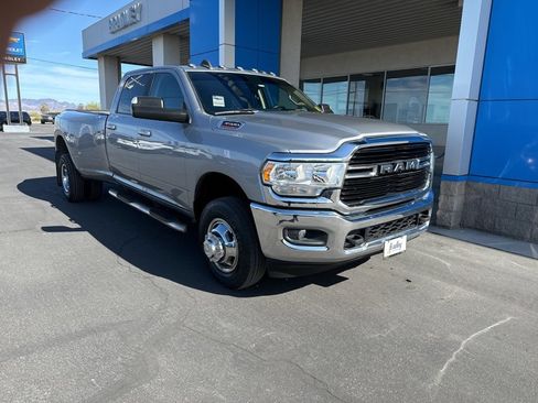 Used 2020 RAM 3500 Big Horn w/ Level 1 Equipment Group AWD/4WD image 1