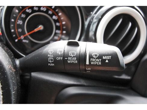 Used 2020 Jeep Wrangler Unlimited Sahara AWD/4WD image 21
